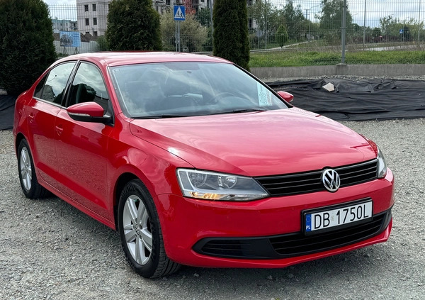 Volkswagen Jetta cena 24900 przebieg: 185000, rok produkcji 2011 z Kargowa małe 781